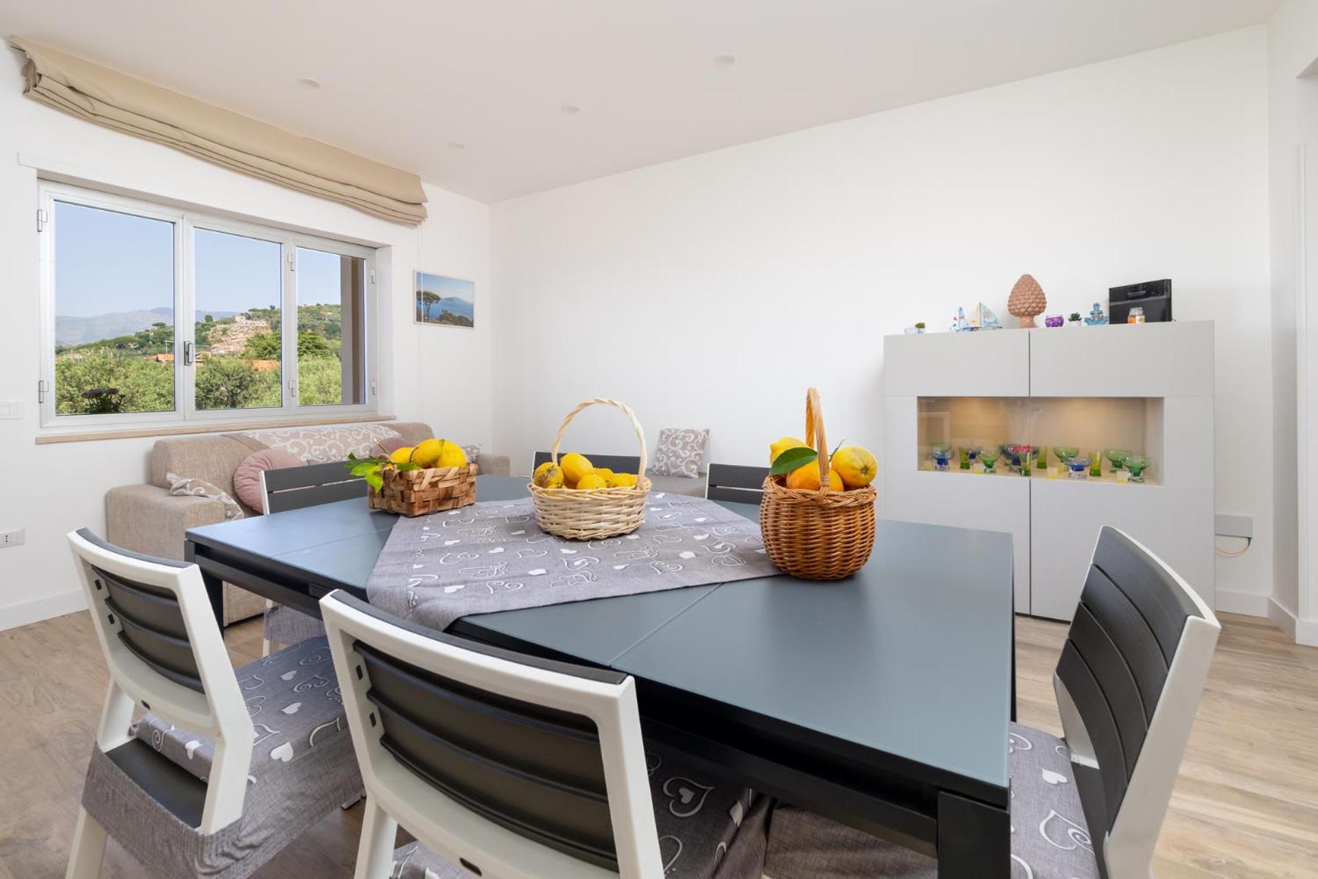Nonno Angelo - 4 Bedrooms With Free Parking & Seaview Balcony Sorrento Exterior photo